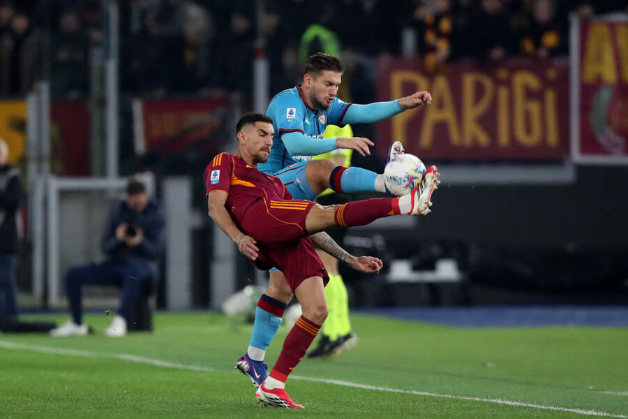 AS Roma vs Cagliari (02:45 – 10/02) | Xem lại trận đấu